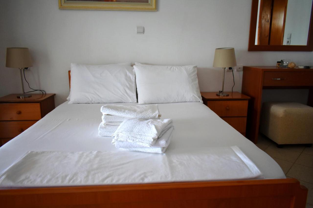 Ionio Rooms II Himare Exterior foto